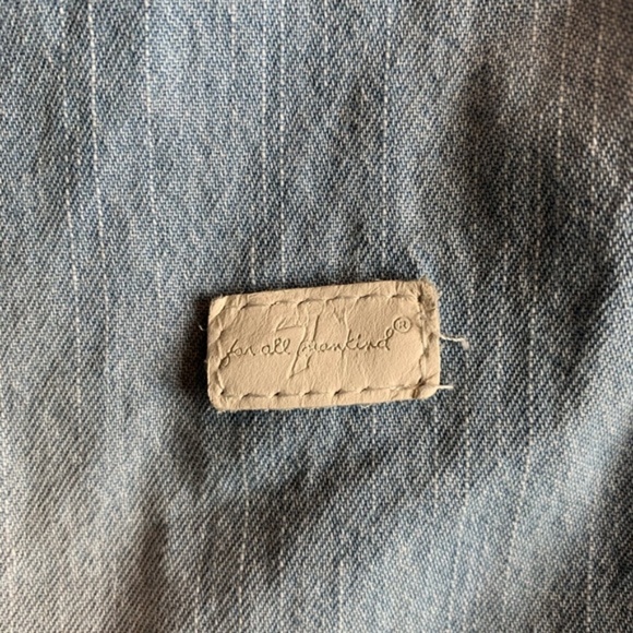 ✨7FAMK Chambray Button Down Tunic - Picture 6 of 6